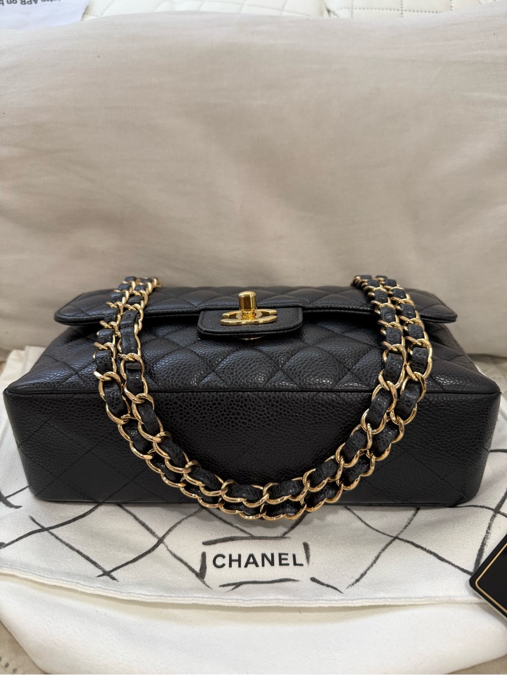 Chanel Classic Double Flap Caviar GHW - Picture 3 of 9